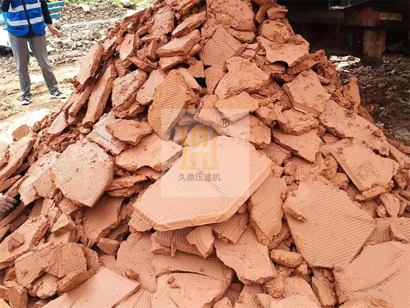 1763011755288041.jpg 1bb2b8f2449b1d79adf77da16078b87.jpg