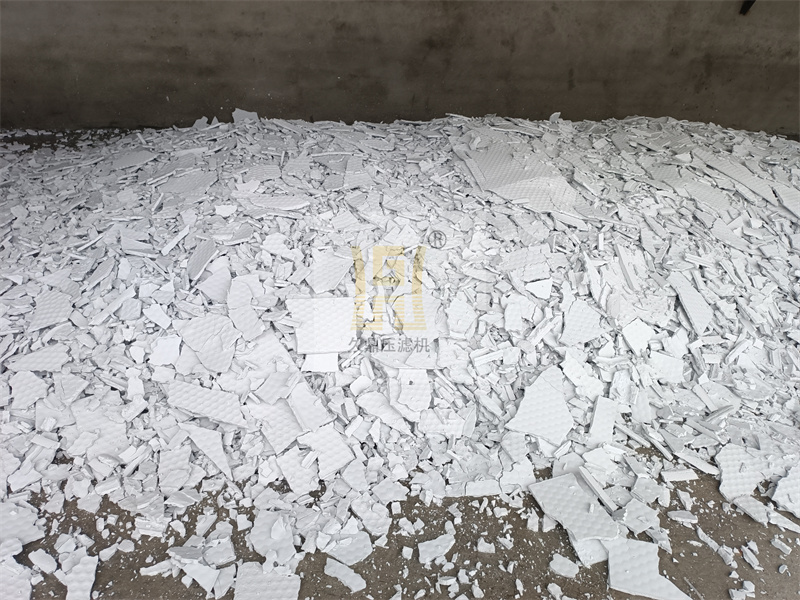 1763538019873569.jpg 24100094b6fc9dec0db04b55dfa4691.jpg